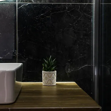 Angrali In Ratzakli *