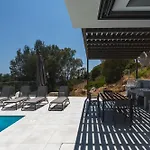 Angrali In Ratzakli * Ρατζακλί