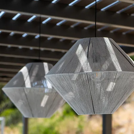 ヴィラ Angrali In Ratzakli *