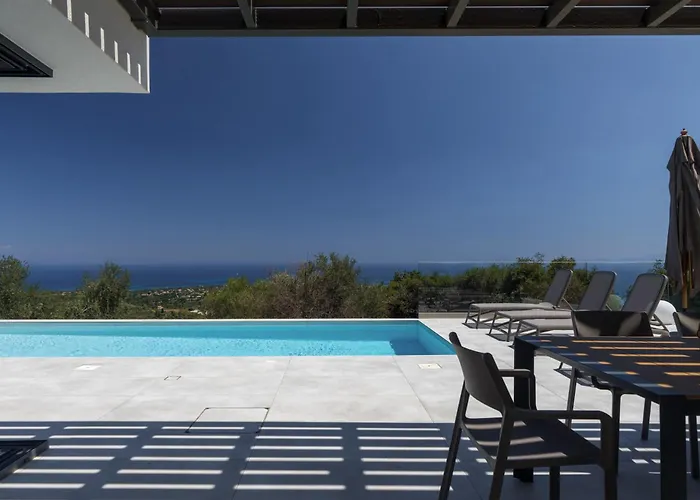 Angrali In Ratzakli * Ratzaklíon